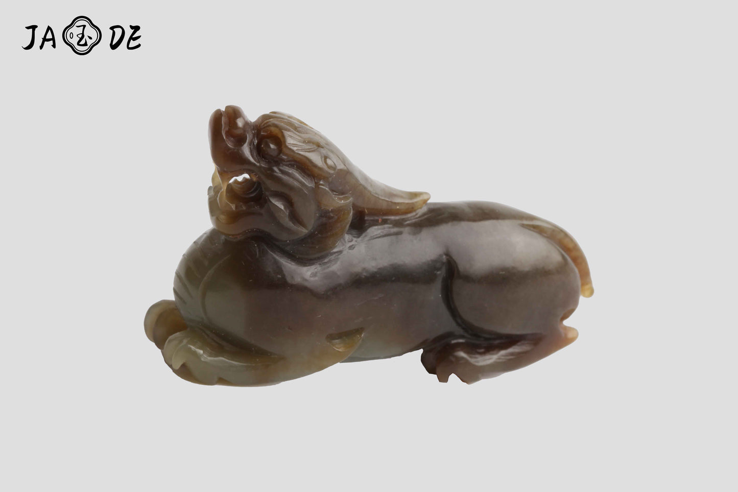 Hetian Jade Figurine – Skyward Roar | Unique Jade™