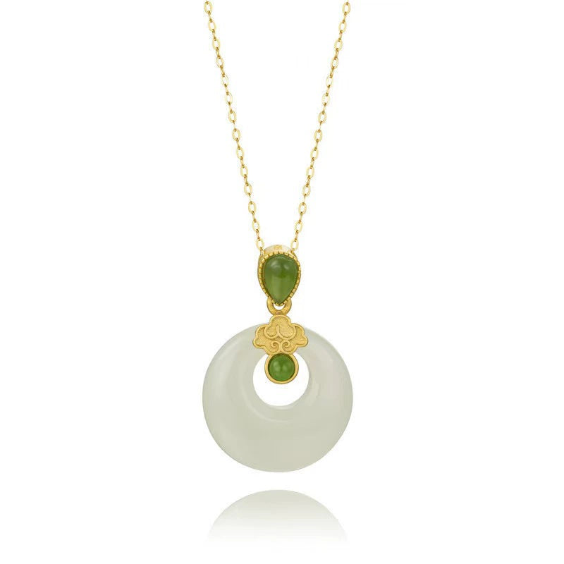 Hetian Jade “Ping An Kou” Pendant – Classic Protection Amulet (For Women)