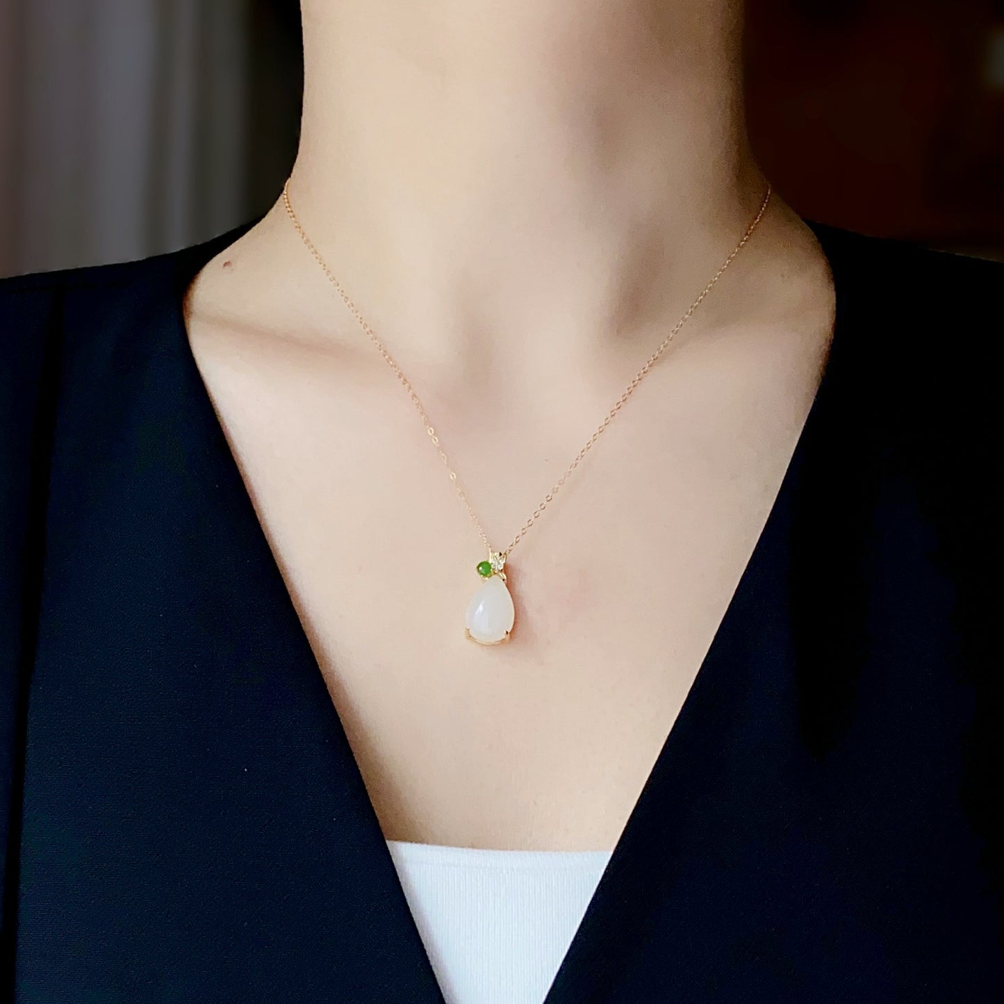 Hetian White Jade Waterdrop Pendant