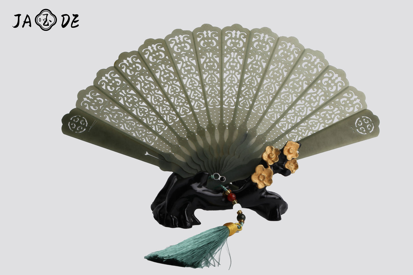 Exquisite Hetian Jade Fan Sculpture | Unique Jade™