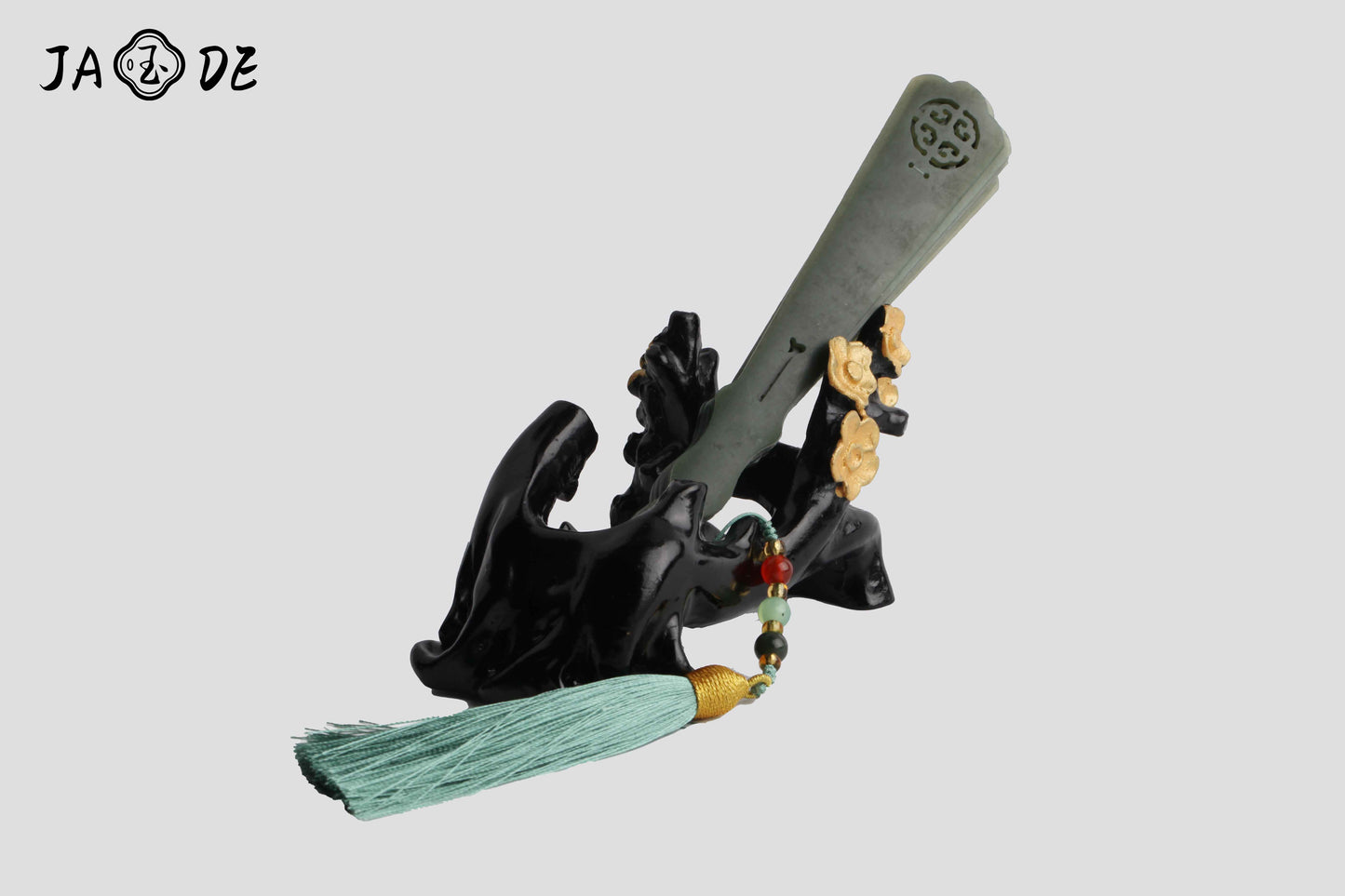 Exquisite Hetian Jade Fan Sculpture | Unique Jade™