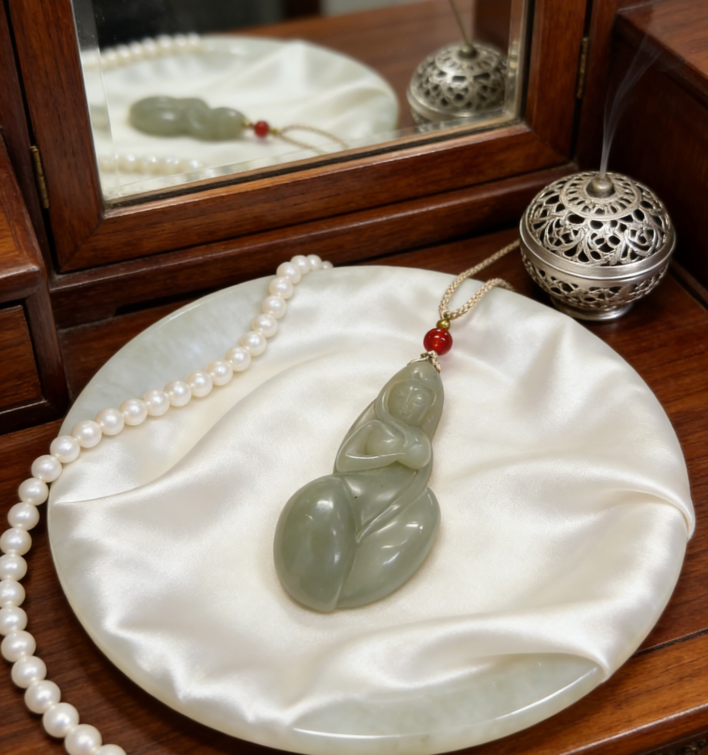 Noble Helper Jade Pendant, 30.5g Auspicious Figurine, Attract Patronage Charm, Good Fortune Talisman