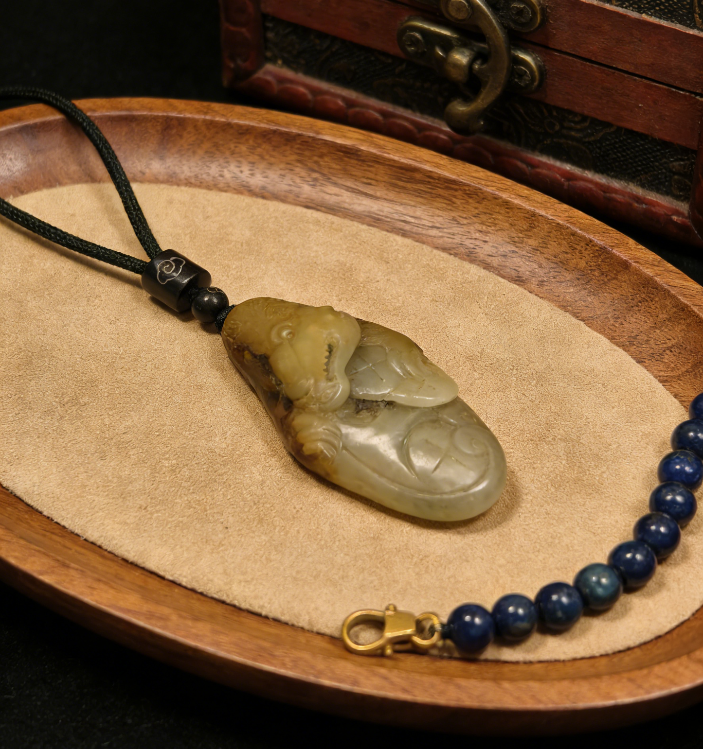 Hetian Nephrite Alligator/Crocodile Carving, 28.6g, Natural River Pebble "Seed Material" Jade Pendant