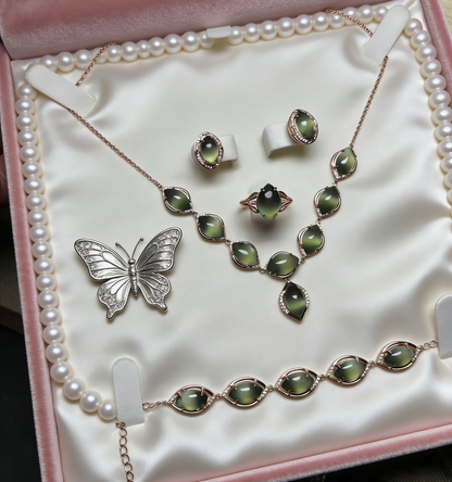 Sterling Silver Set with Cat‘s Eye Jade - Necklace, Earrings, Bracelet, and Ring, 925 Silver Inlaid Jewelry