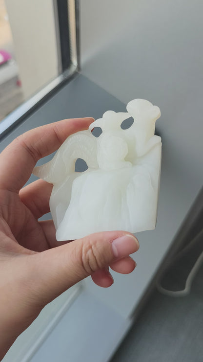 Four-Tailed Spirit Mouse Sculpture - 173.67g Rare Nephrite Jade Carving, Wealth & Fortune Attractor